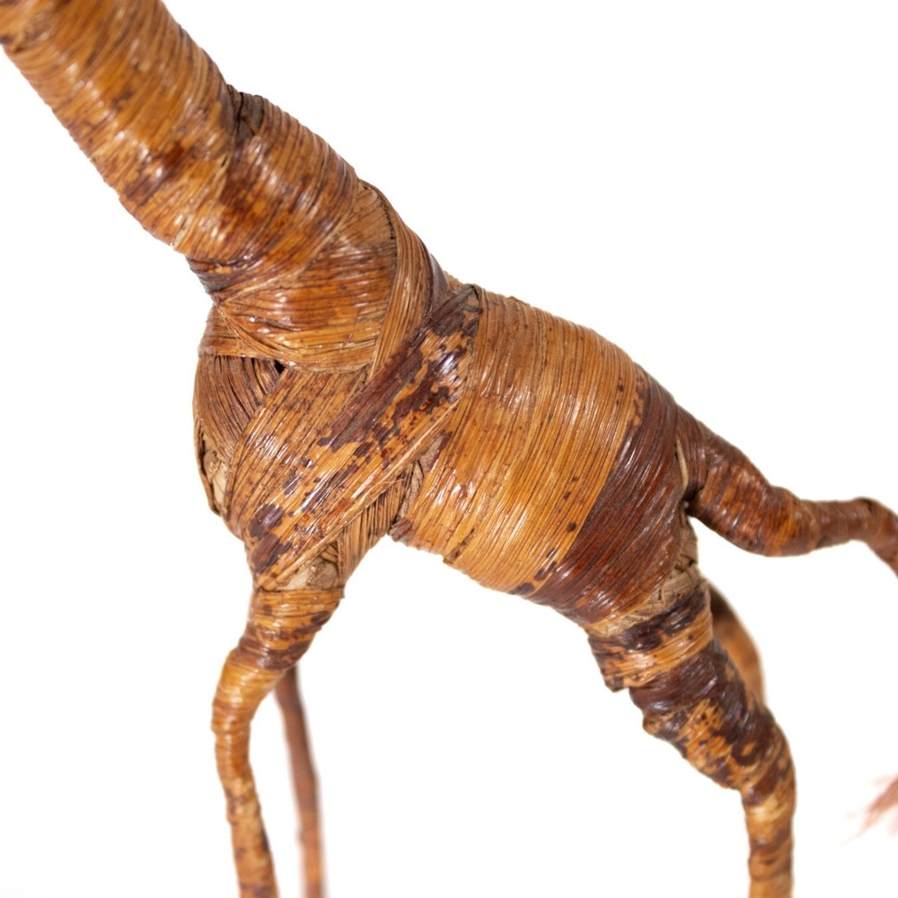 Handmade African Woven Raffia Giraffe Figurine – Folk Art Straw Animal Sculpture - Picture 13 of 13